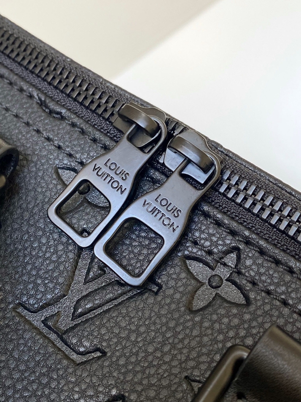 ルイヴィトンバッグ細部ディテール